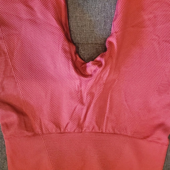 Workout bra & legging set - Picture 10 of 10